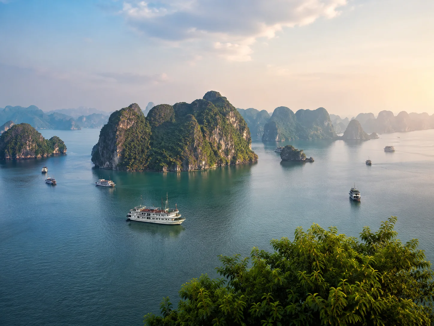 Ha Long Bay