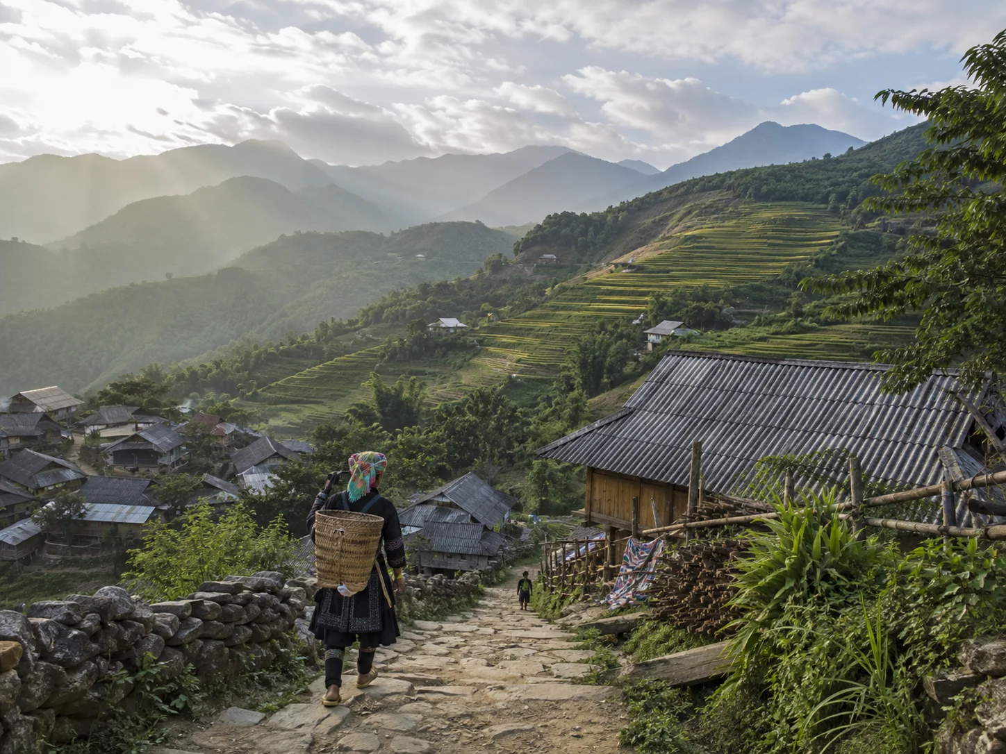 Canvas Sapa Legend Hotel
